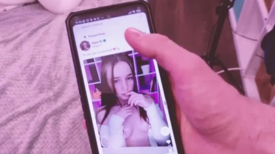 Бро узнал о порно известности сводной сестры с голой писькой на OnlyFans